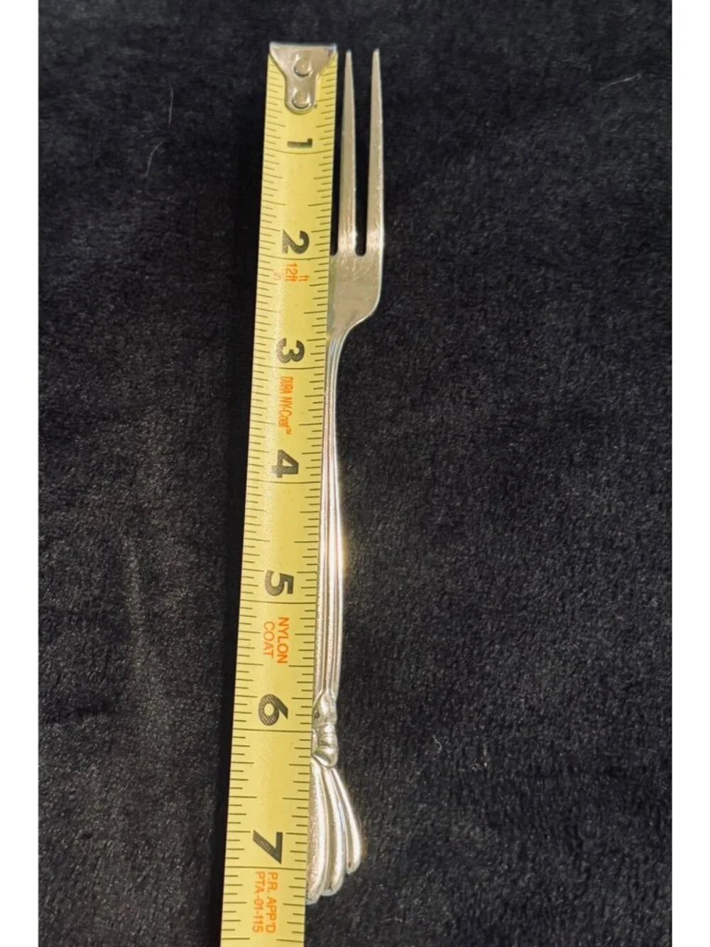 4 Oneida ALEXIS Deluxe Stainless Forks Glossy Bow Silverware Flatware